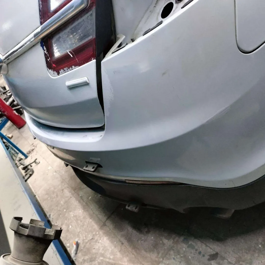 Rear Bumper - 2014 Ford Taurus