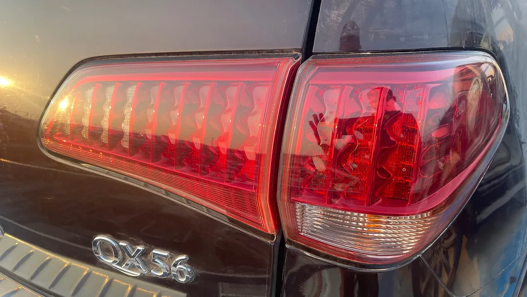 Tail Light (RH) - 2012 Infiniti QX56