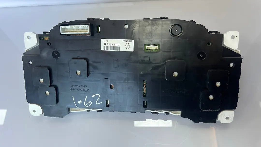 Speedometer - 2011 Infiniti QX56
