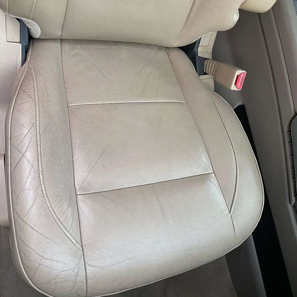 Front Seat (RHS) - 2013 Nissan Armada