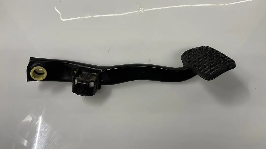 Pedal brake/clutch - 2014 Chevrolet Impala LTZ