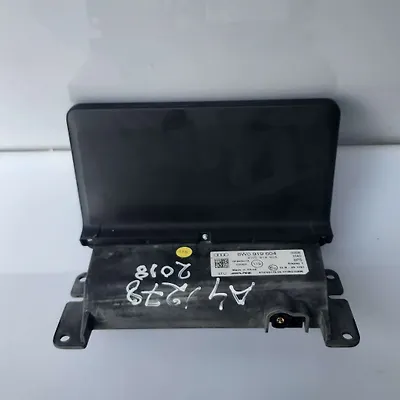 Info/GPS/TV Screen - 2018 Audi A4
