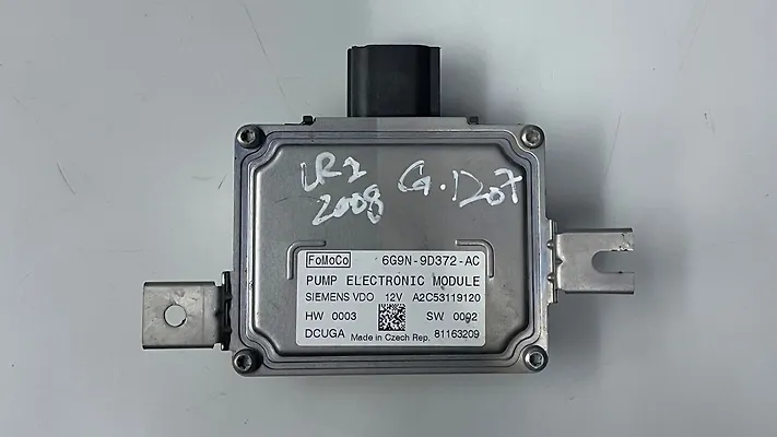 Fuel Pump Control Module  - 2008 Land Rover LR4
