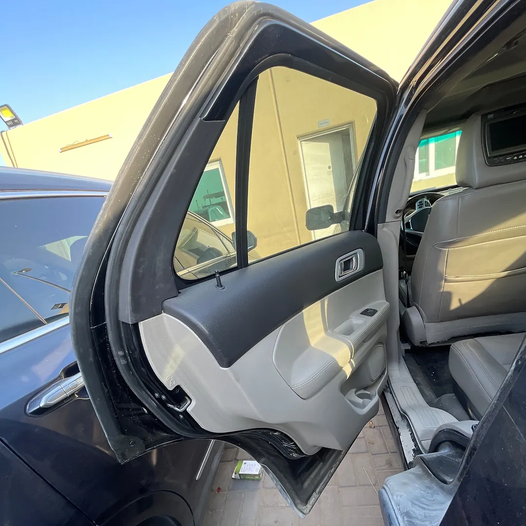 Door (RHB) - 2012 Ford Explorer Limited