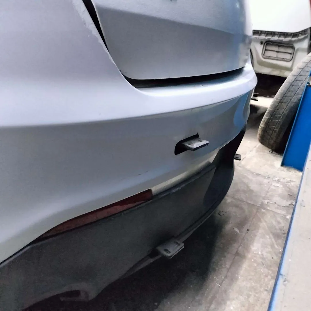 Rear Bumper - 2014 Ford Taurus