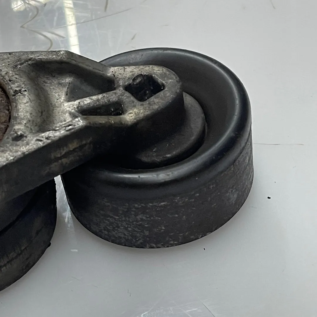 Belt tensioner - 2014 Nissan Pathfinder SE 3.5i