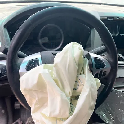 Steering wheel - 2013 Ford Explorer