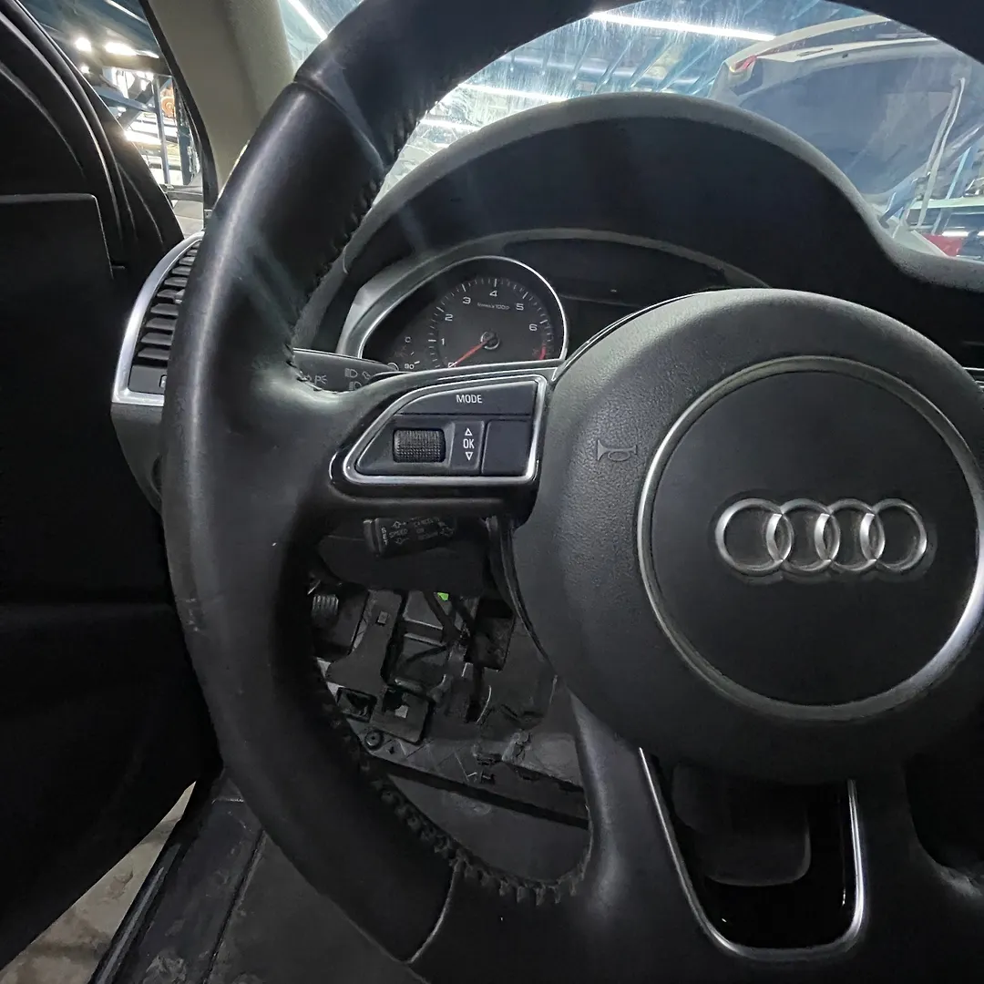 Steering wheel - 2014 Audi Q7