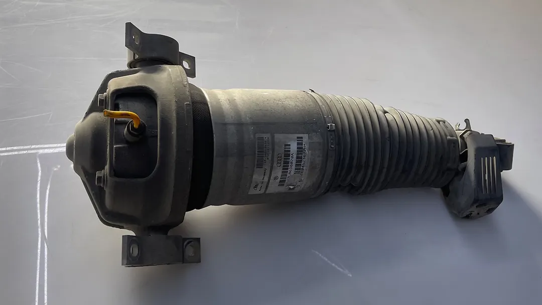 Shock Absorber (RHB) - 2007 Audi Q7