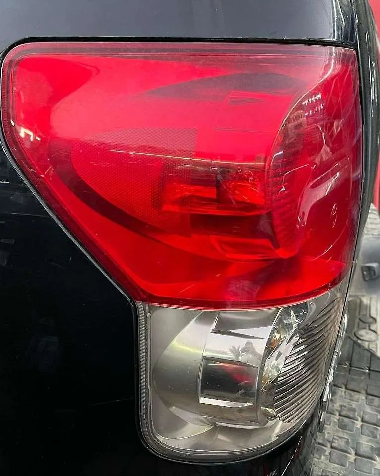 Tail Light (LH) - 2008 Toyota Tundra