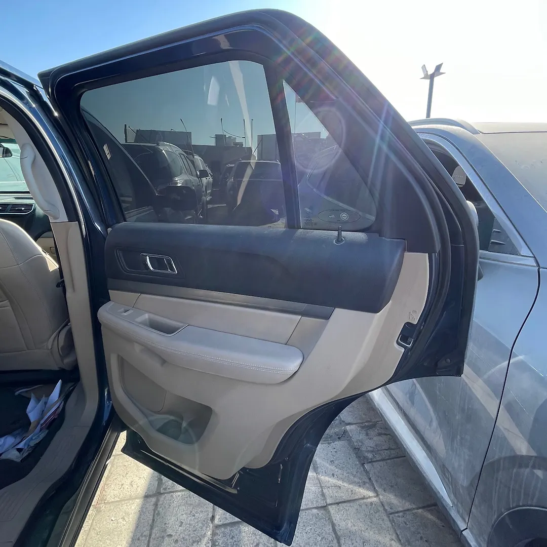 Door (RHB) - 2017 Ford Explorer Base