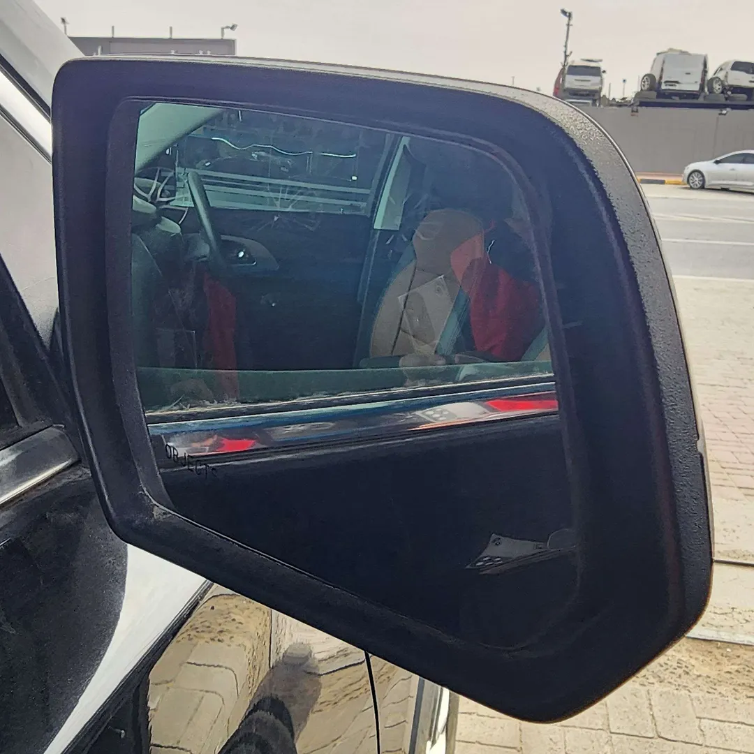 Side Mirror (RH) - 2021 Chevrolet Traverse LS