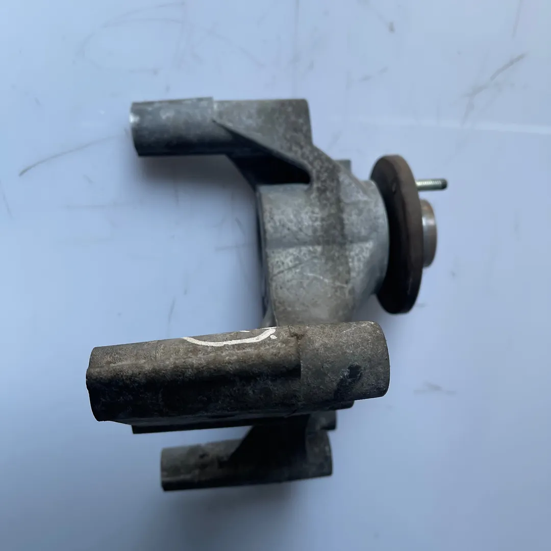 Clutch bracket - 2011 Infiniti QX56