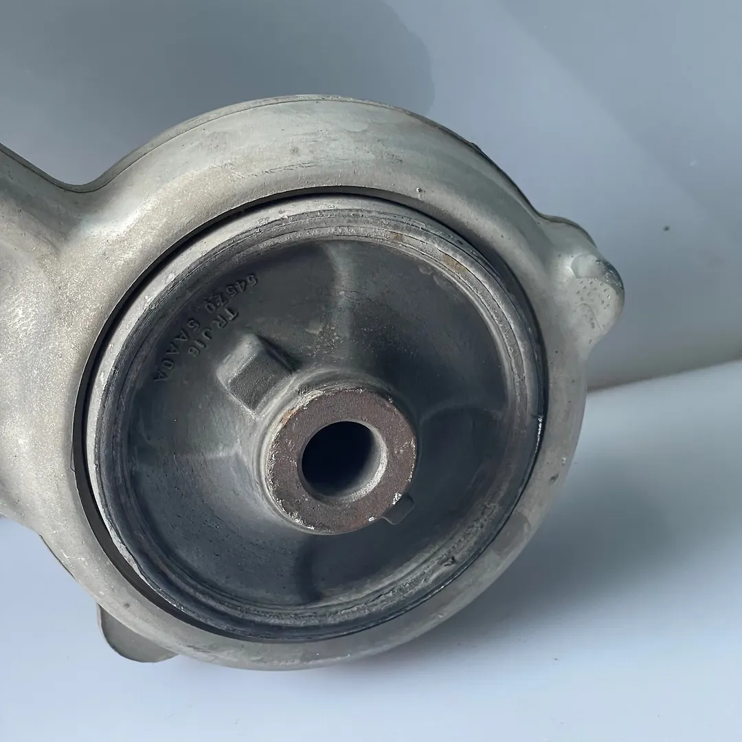 Upper arm (RH) - 2015 Nissan Murano