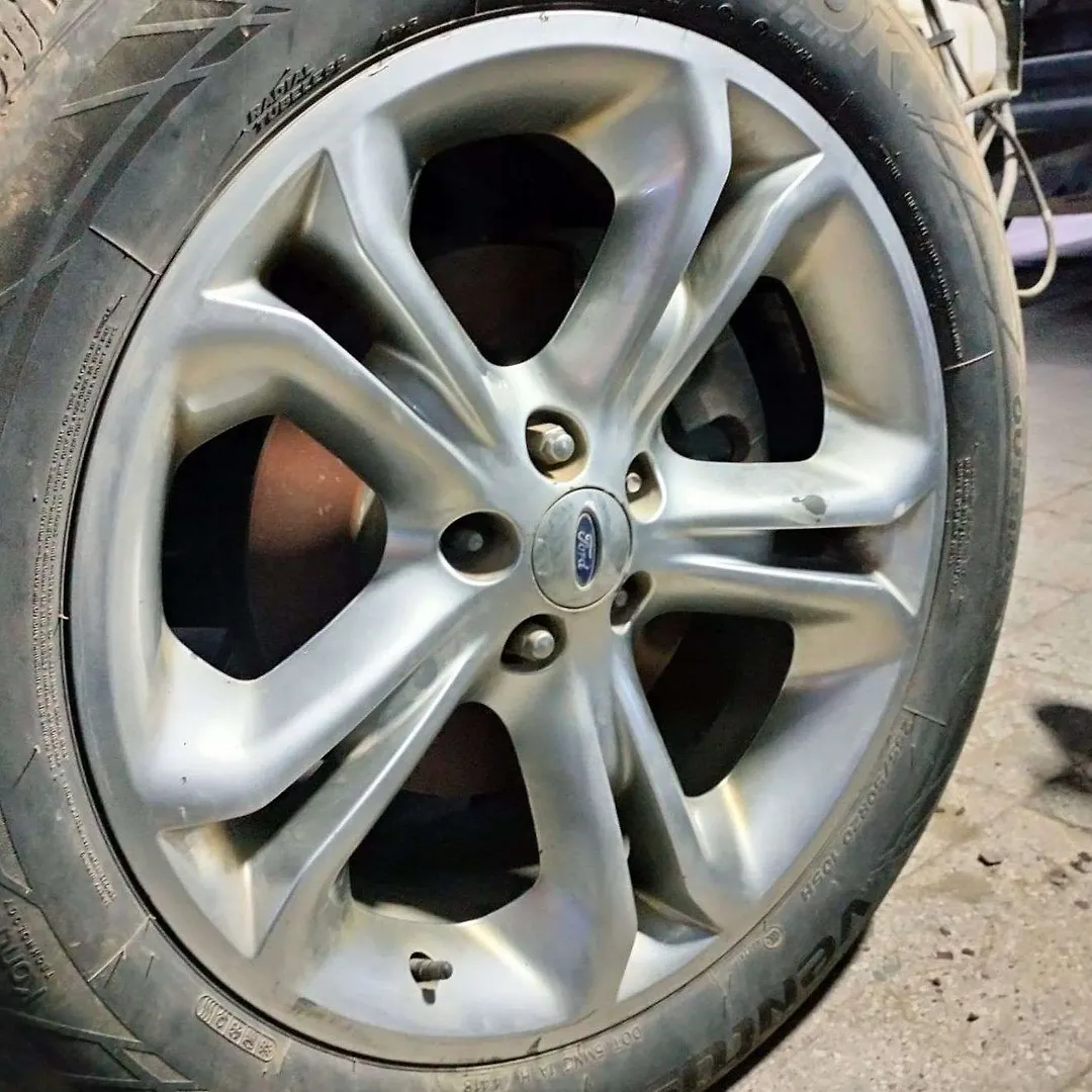 Rim - 2011 Ford Explorer