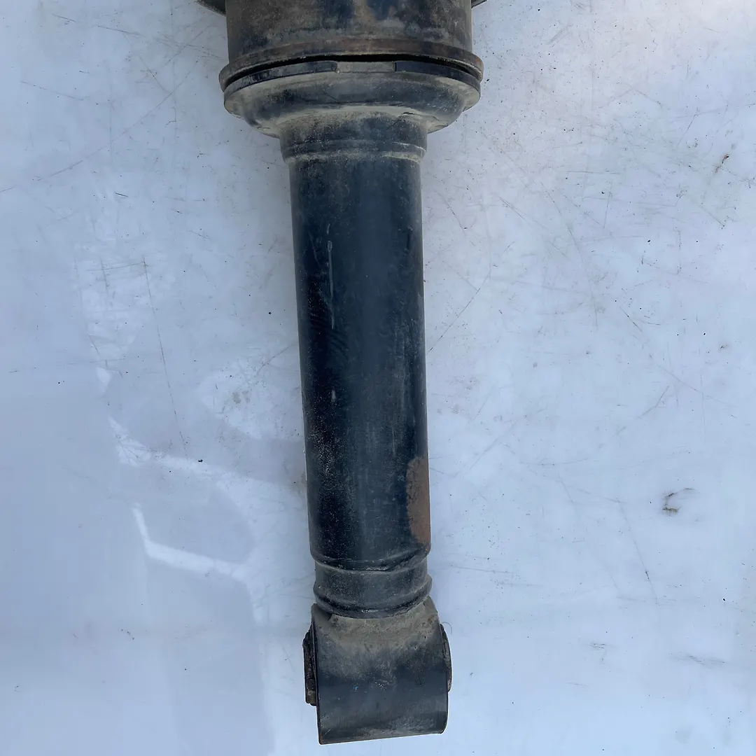 Shock Absorber (RHF) - 2008 Land Rover LR3