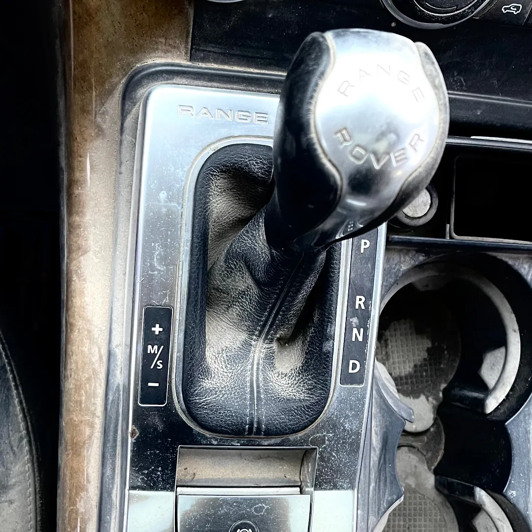 Gear Shift Knob(Automatic) - 2013 Land Rover RANGE ROVER SPORT