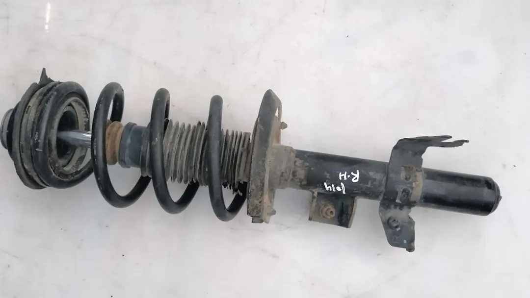 Shock Absorber (RHF) - 2016 Jeep Cherokee