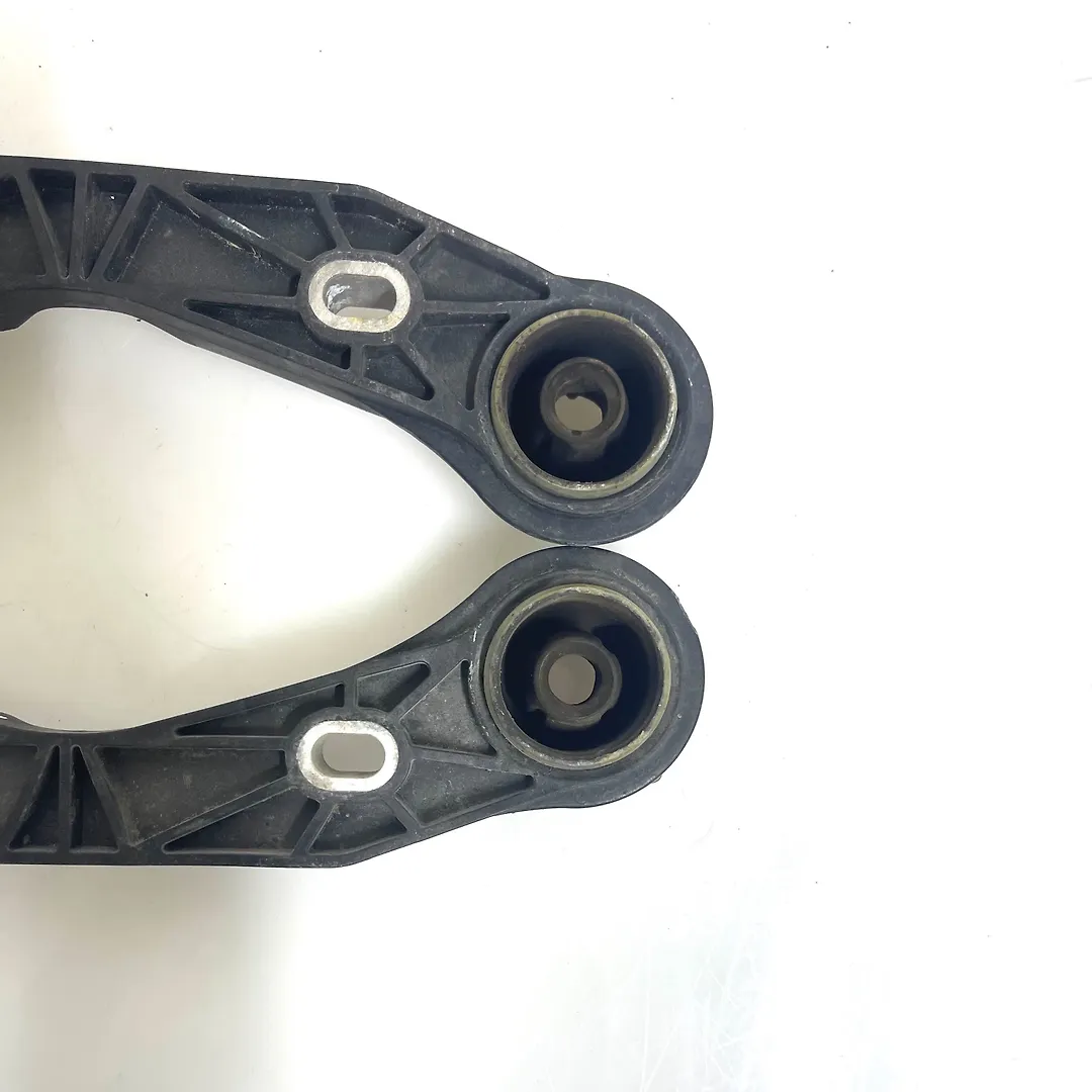 Exhaust Bracket  - 2019 Chevrolet Impala Premier (2LZ)