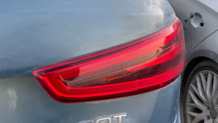 Tail Light (RH) - 2014 Audi Q3 SPORT