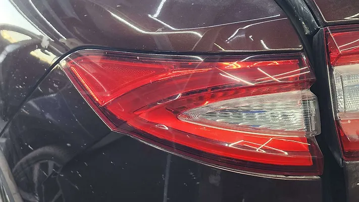 Tail Light (LH) - 2017 Maserati Levante