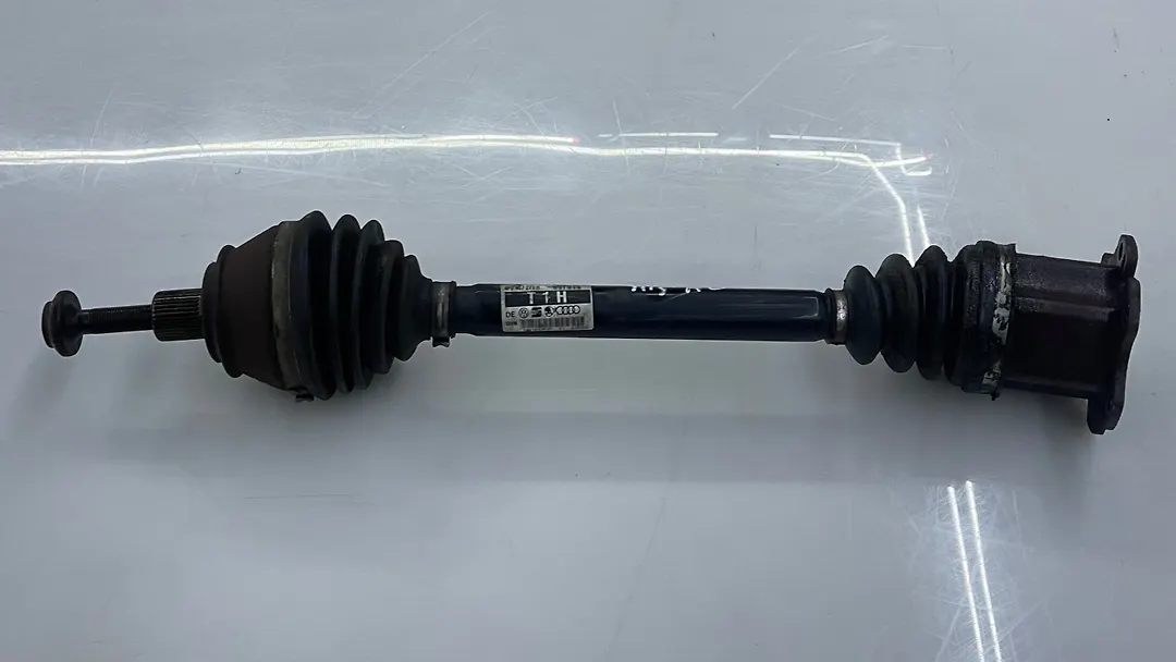 Axle(RHF) - 2011 Audi A6 