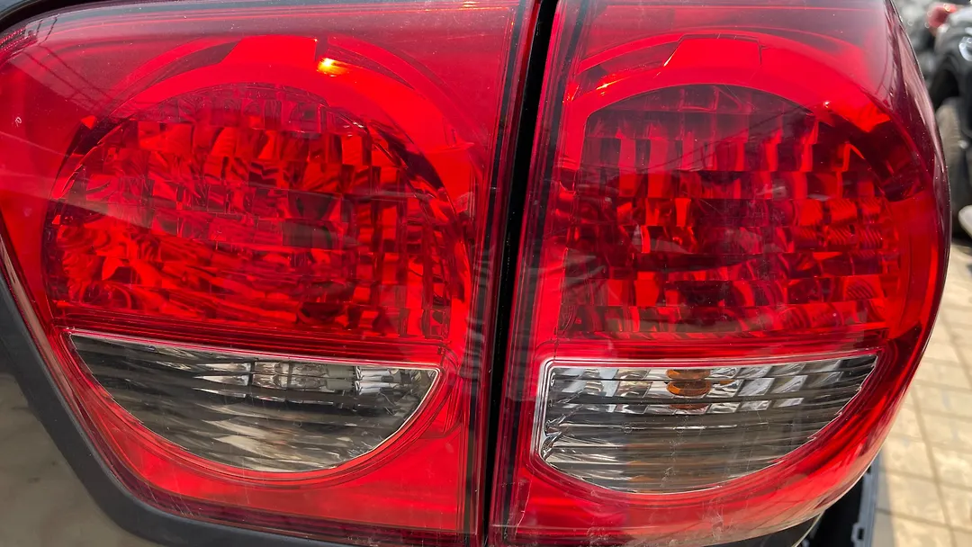 Tail Light (RH) - 2012 Toyota Sequoia UCK60L