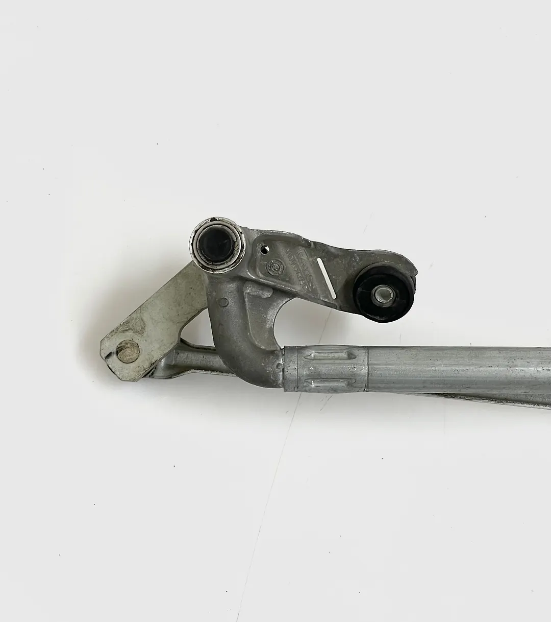 Windshield wiper motor - 2021 Ford Explorer XLT