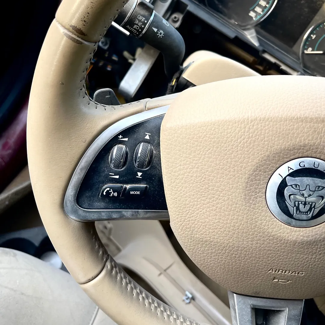 Steering wheel - 2014 Jaguar JAGUAR XK