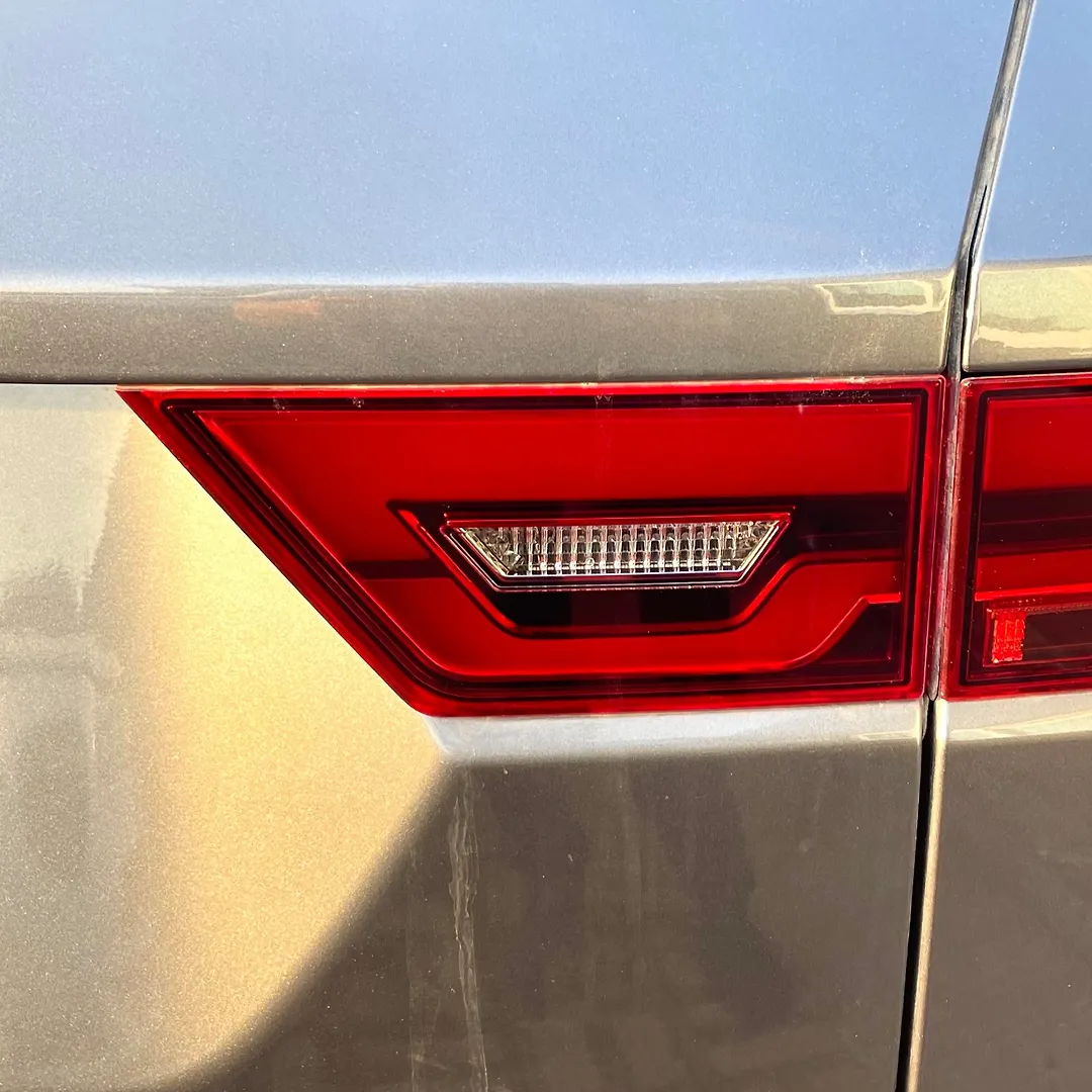 Tail Light (RH) - 2019 Jaguar E-Pace