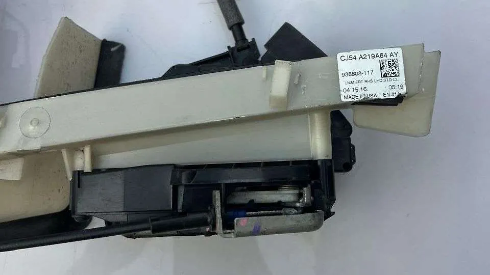 Door Lock(RHF) - 2017 Ford Escape