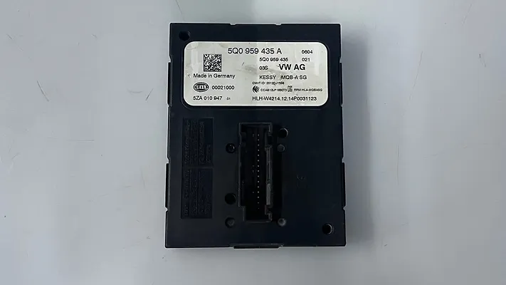 Keyless Control Module  - 2015 Volkswagen Golf