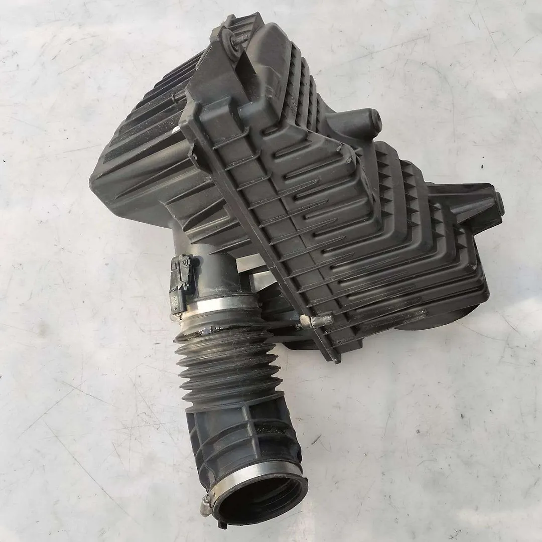 Air cleaner box - 2020 Cadillac XT5