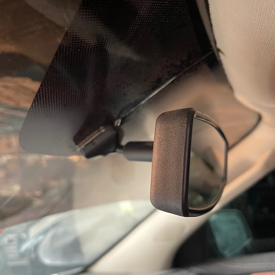Mirror (Inner rear view) - 2015 Chevrolet Traverse