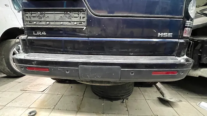 Rear Bumper - 2014 Land Rover LR4
