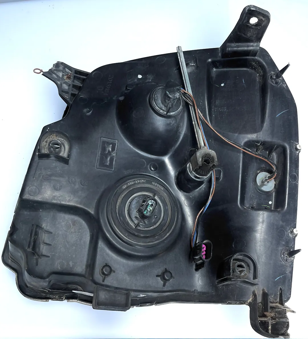 Headlight (RH) - 2007 GMC Yukon