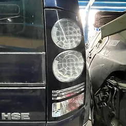 Tail Light (RH) - 2014 Land Rover LR4