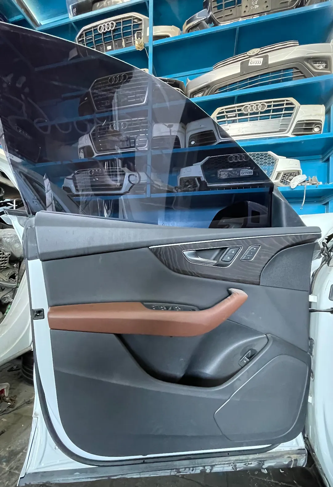 Door (LHF) - 2022 Audi Q8