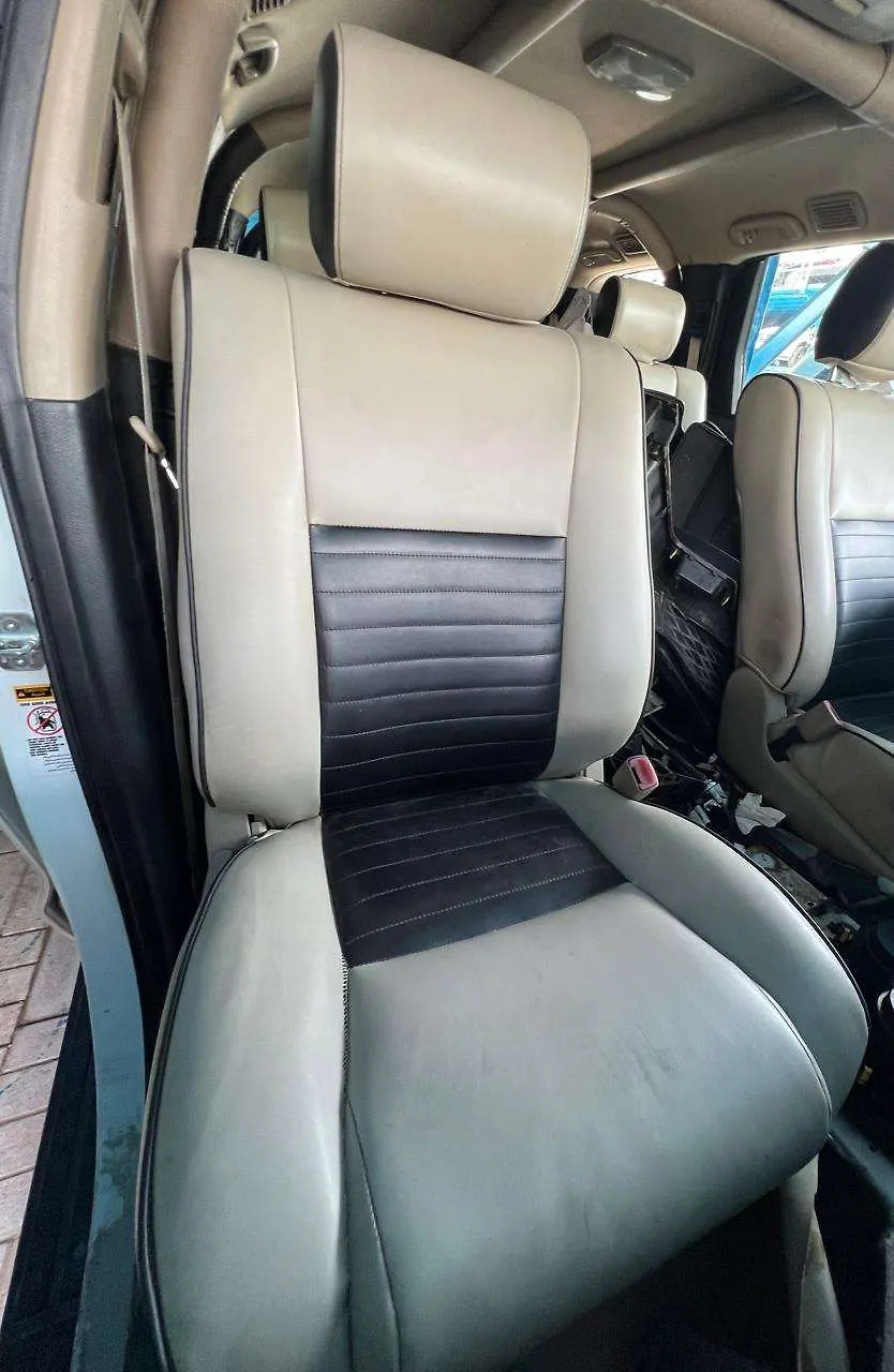 Front Seat (RHS) - 2011 Toyota Sequoia