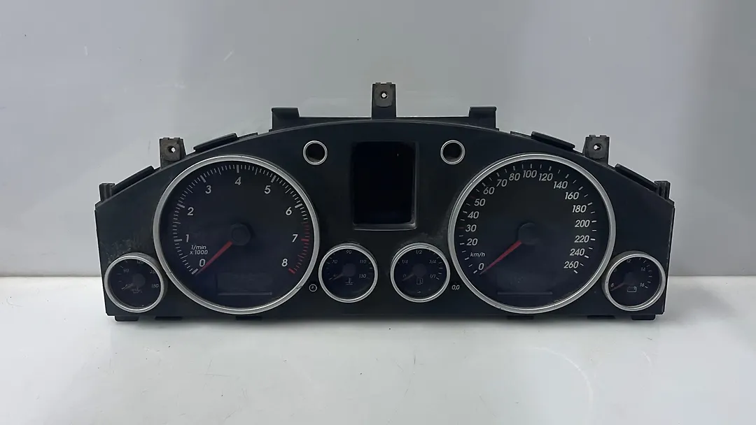 Speedometer - 2005 Volkswagen Touareg