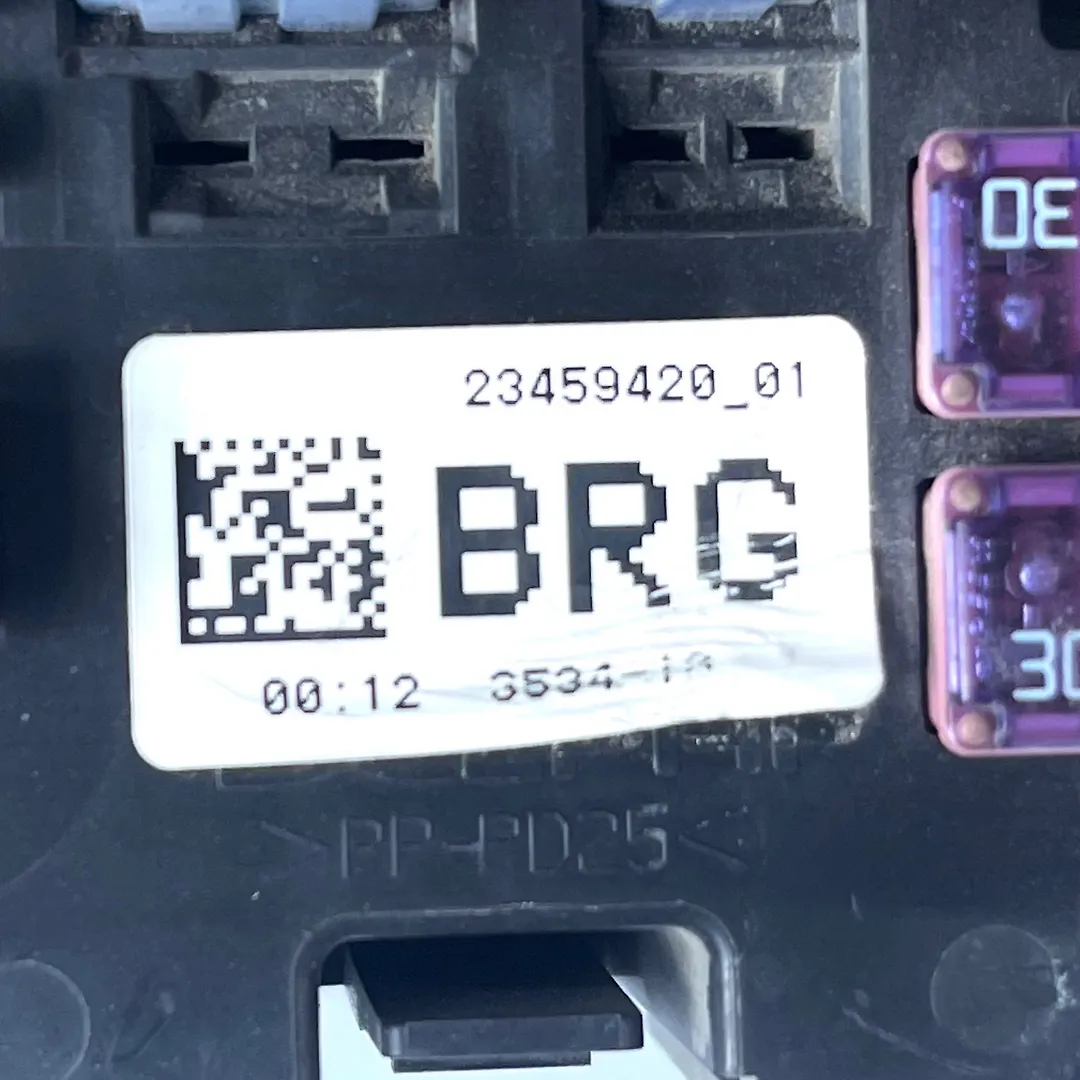 Dash fuse panel - 2015 GMC Sierra