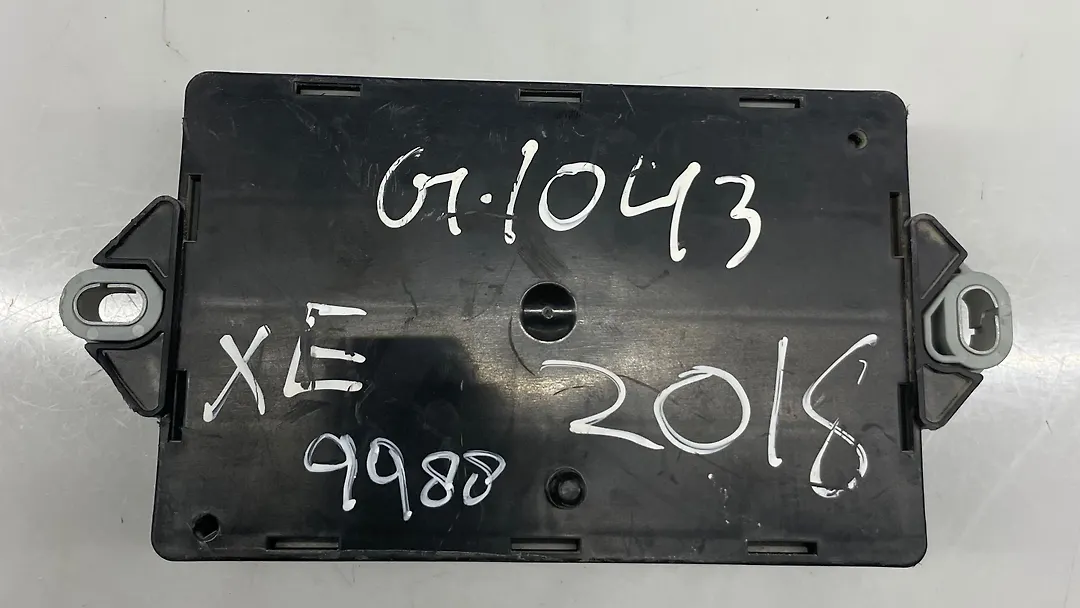 Fuse box - 2018 Jaguar XE