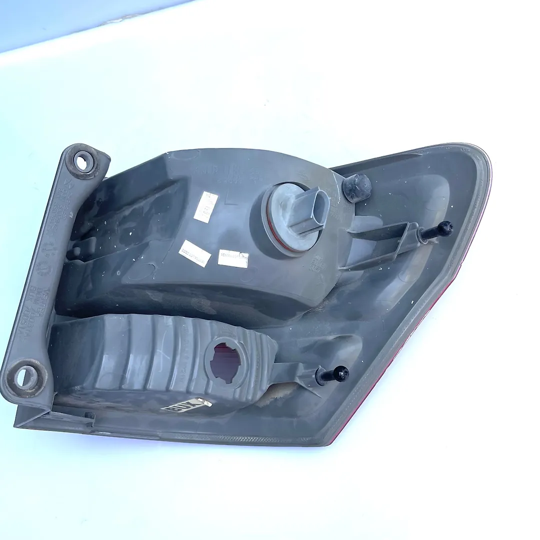 Tail Light (LH) - 2015 Jeep Grand Cherokee