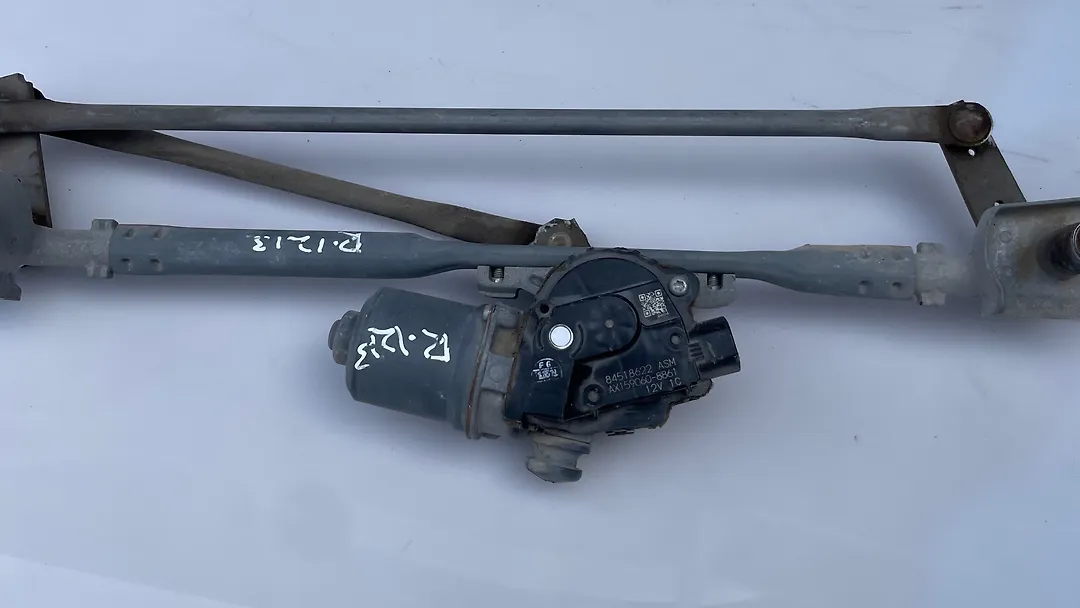 Windshield wiper motor - 2019 Chevrolet Traverse LS