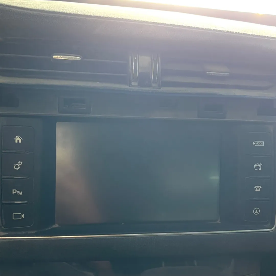 Info-gps-tv screen - 2016 Jaguar XF