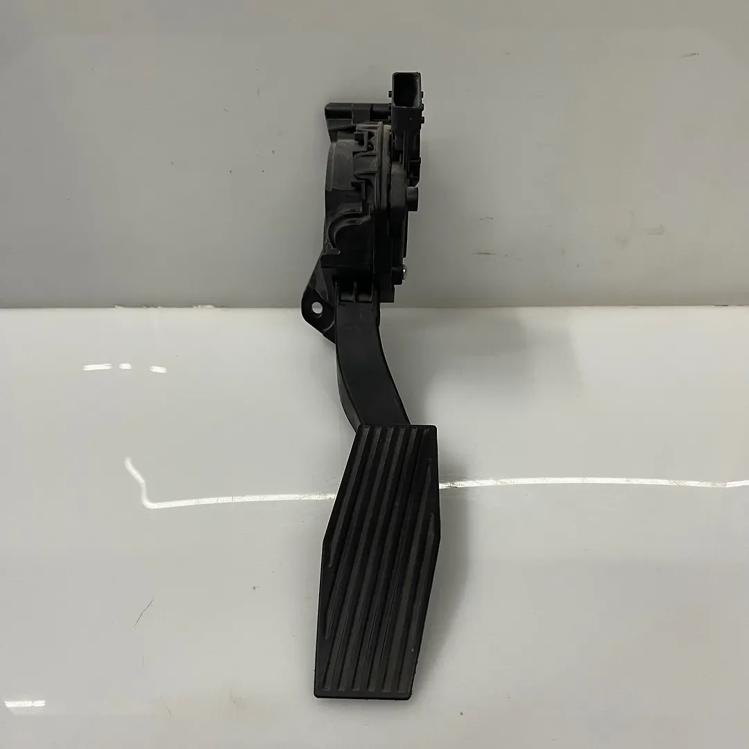 Accelerator pedal - 2015 Chevrolet Impala