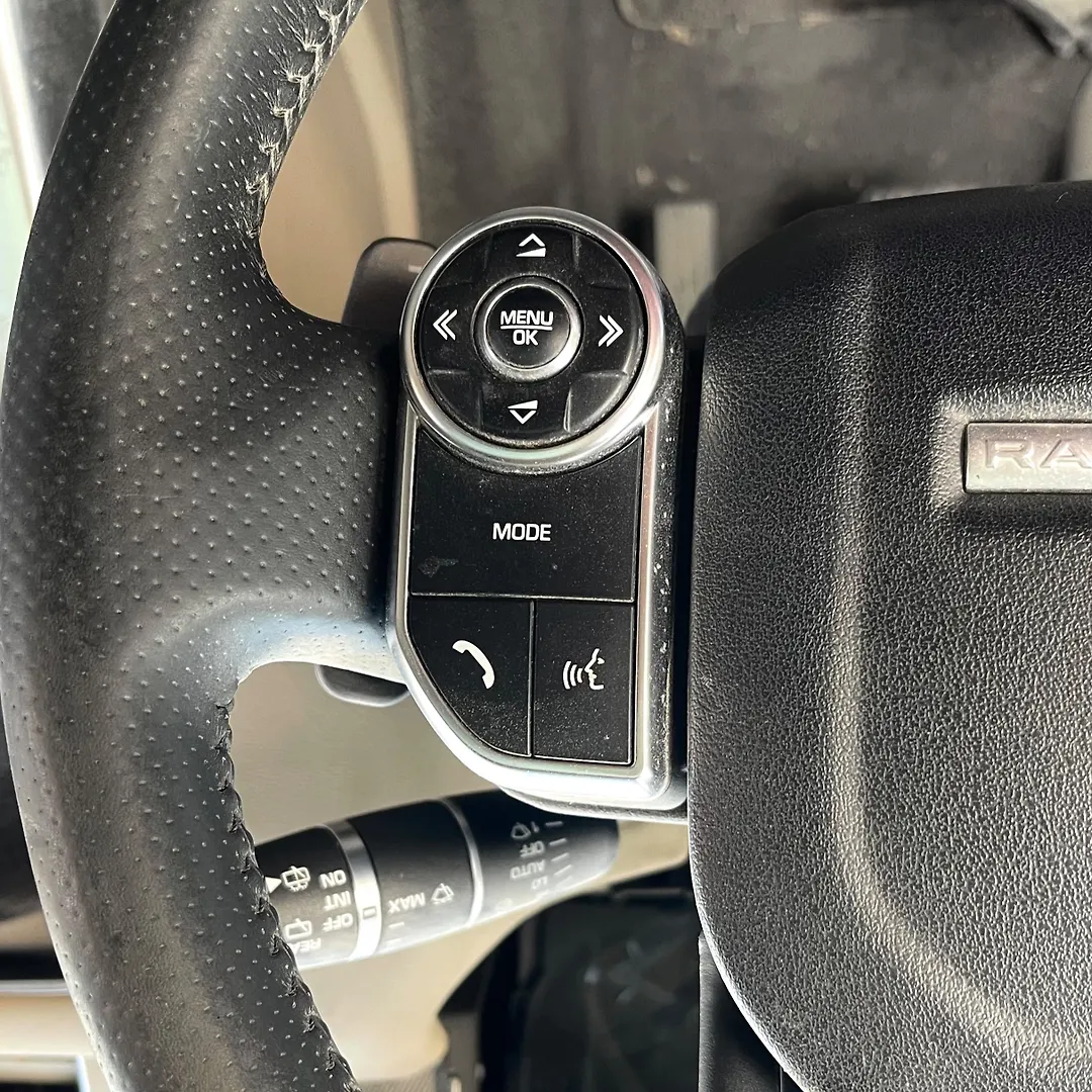 Steering wheel - 2015 Land Rover RANGE ROVER SPORT