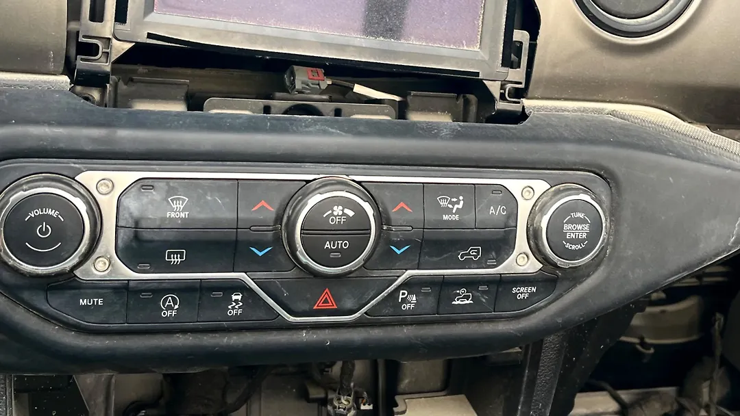 AC Switch - 2021 Jeep Wrangler