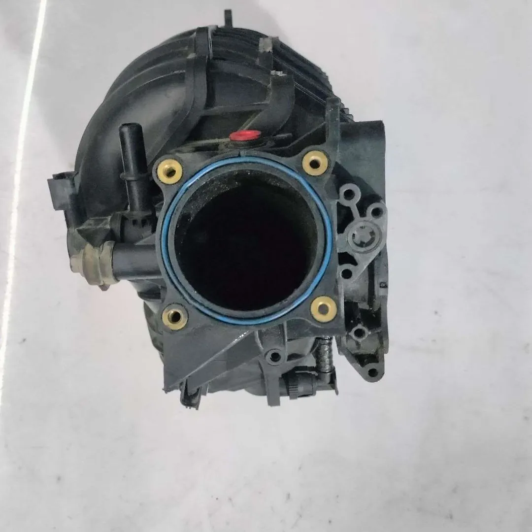 Intake manifold - 2017 Ford Escape