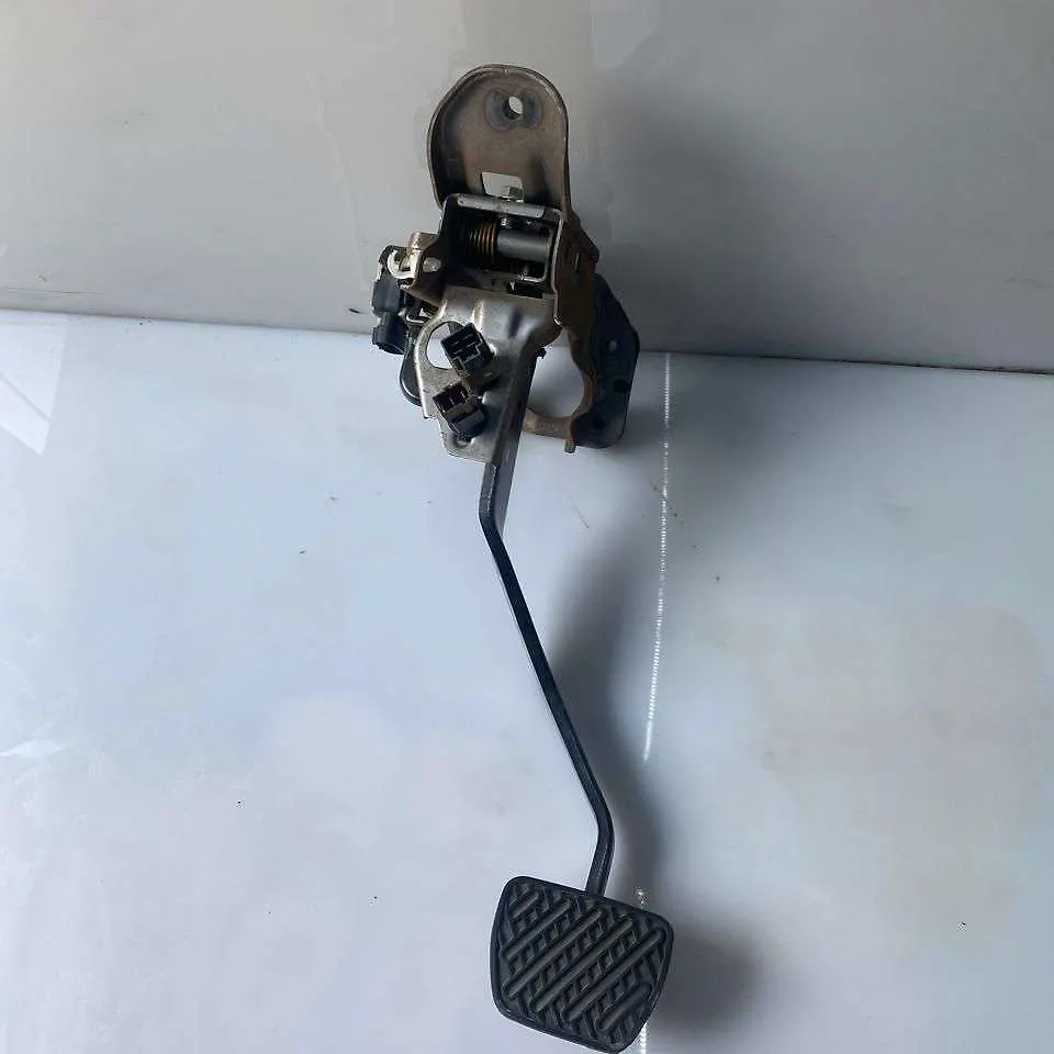 Brake Pedal - 2014 Infiniti QX80 SUV